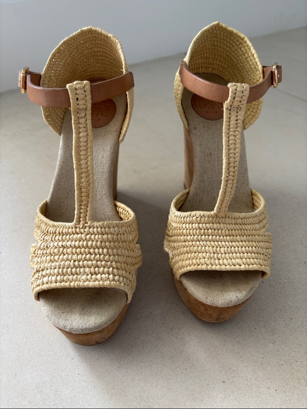 Tory Burch Straw T-Strap Platform Sandals - Tan
